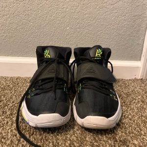 Kyrie 6